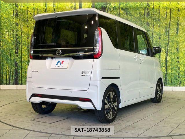 Nissan ROOX 2022-05 8884282-16