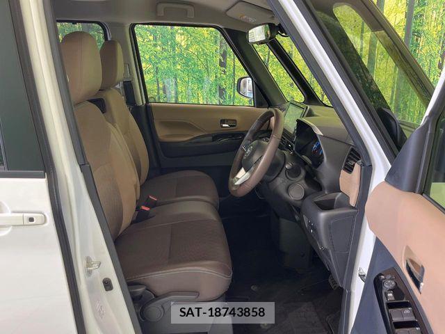 Nissan ROOX 2022-05 8884282-7