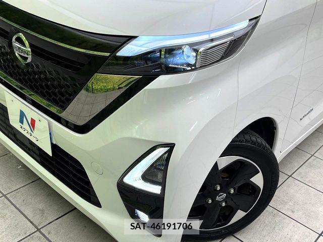 Nissan ROOX 2021-09 8884290-11