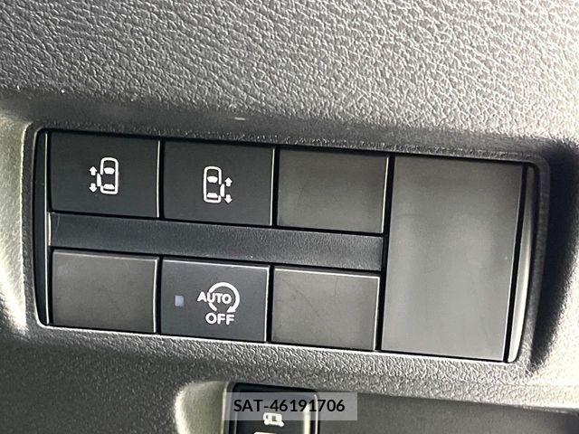 Nissan ROOX 2021-09 8884290-6