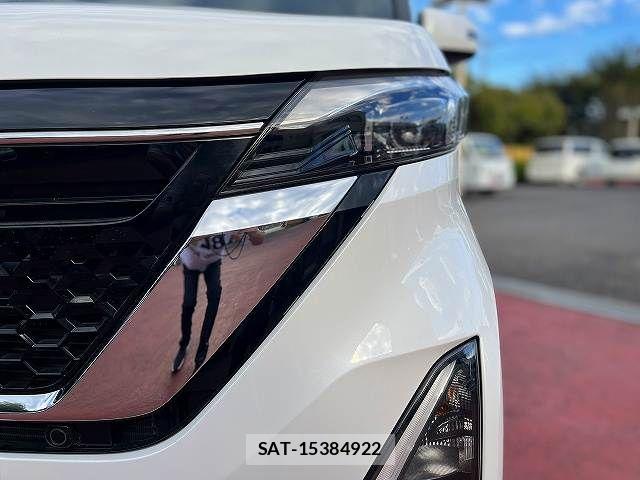 Nissan ROOX 2022-06 8884286-3