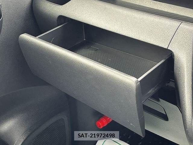 Nissan ROOX 2021-08 8884283-27