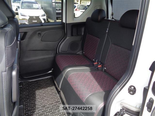 Nissan ROOX 2023-11 1018381-11