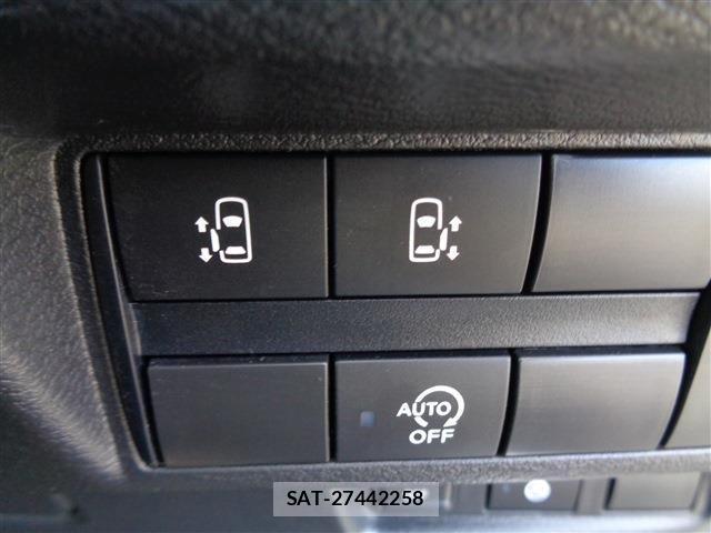 Nissan ROOX 2023-11 1018381-28
