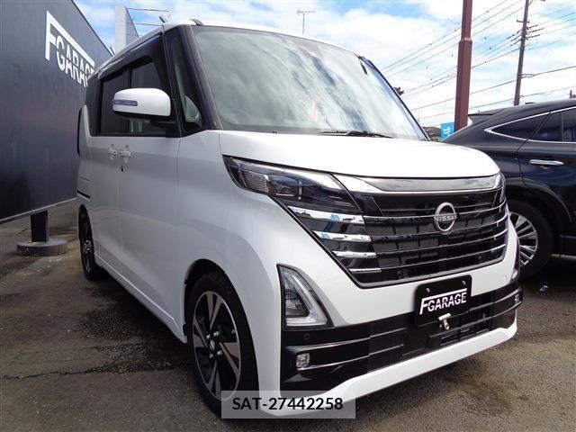 Nissan ROOX 2023-11 1018381-2
