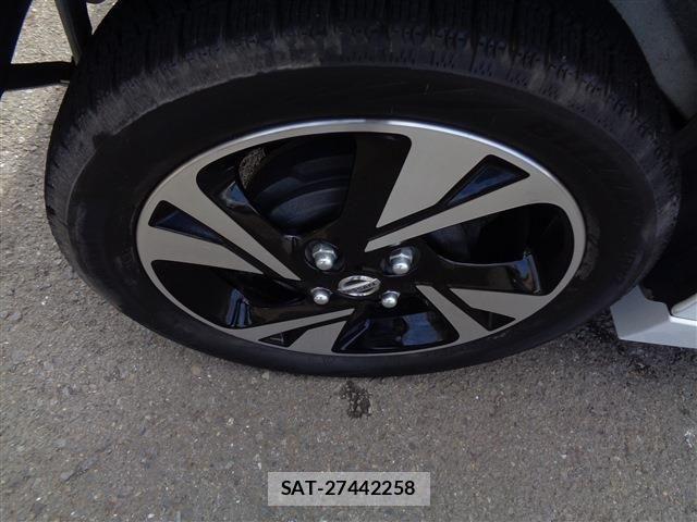 Nissan ROOX 2023-11 1018381-8