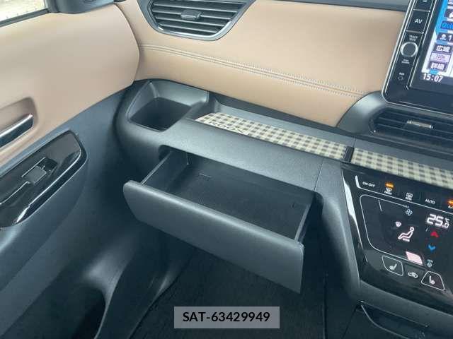 Nissan ROOX 2020-12 1126231-11