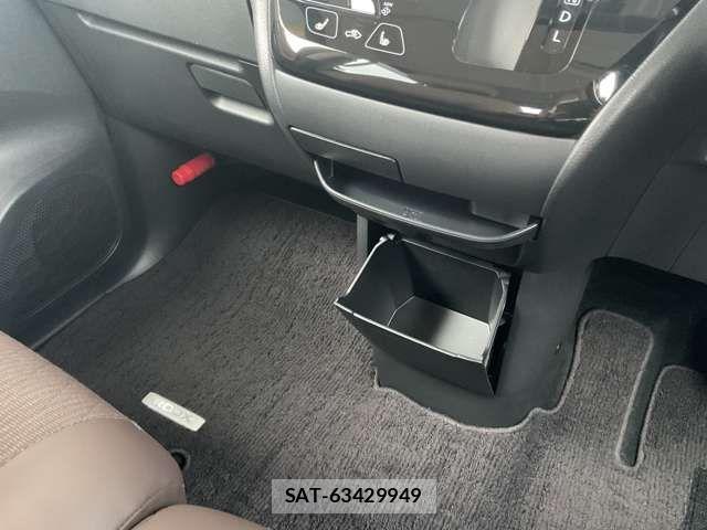 Nissan ROOX 2020-12 1126231-15