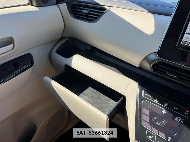 Nissan ROOX 2021-11 1323160-9