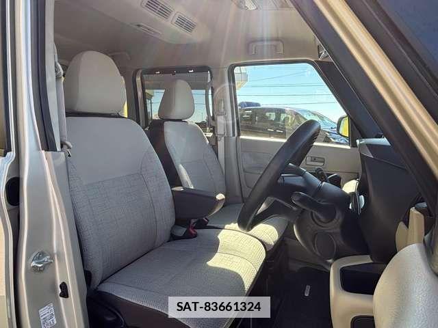 Nissan ROOX 2021-11 1323160-3