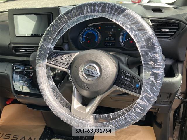 Nissan ROOX 2023-03 3385915-6