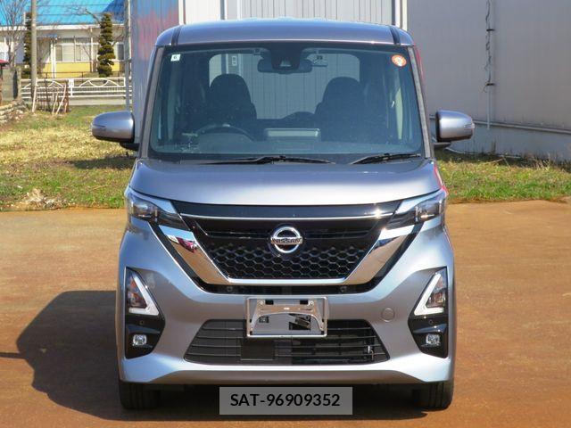 Nissan ROOX 2020-06 4981410-1