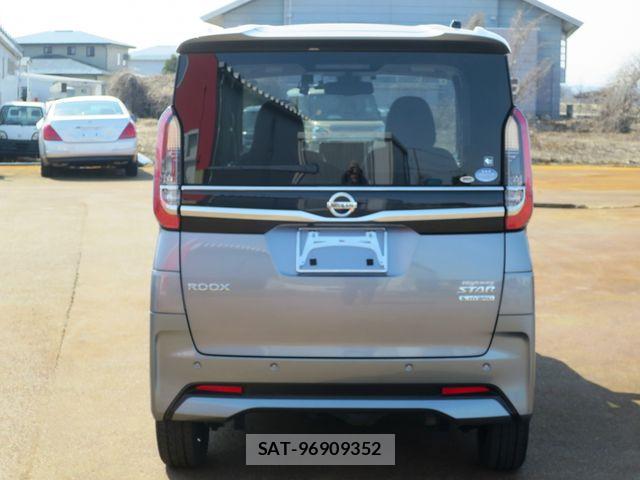 Nissan ROOX 2020-06 4981410-3