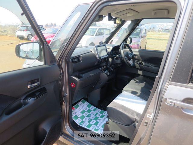 Nissan ROOX 2020-06 4981410-5