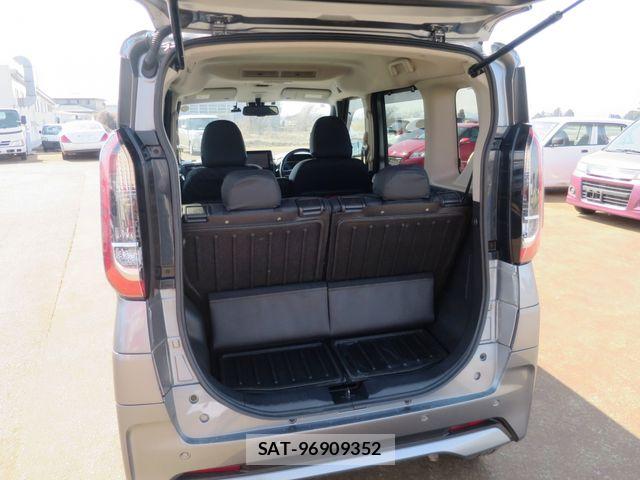 Nissan ROOX 2020-06 4981410-8