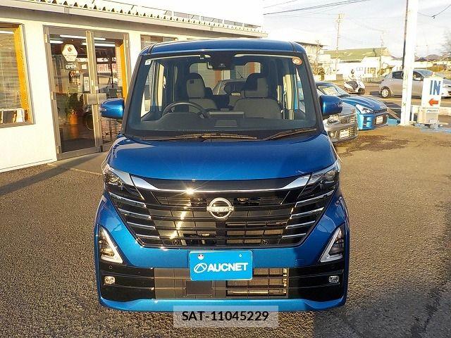 Nissan ROOX 2023-09 6017611-1