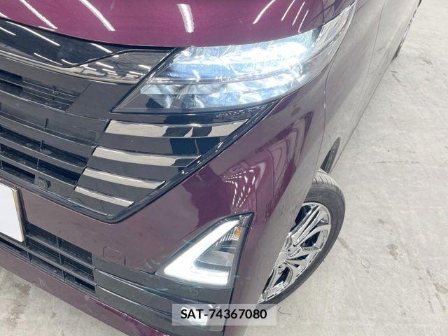 Nissan ROOX 2024-10 6017609-12