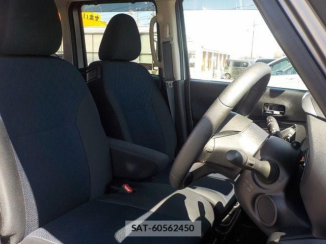 Nissan ROOX 2021-01 6017617-7