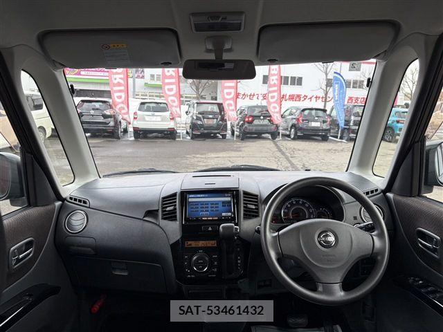 Nissan ROOX 2013-01 6277244-14
