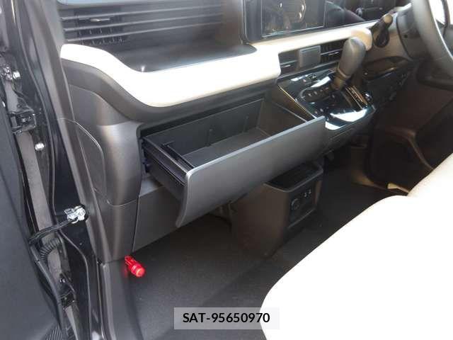 Nissan ROOX 2025-10 6614546-16