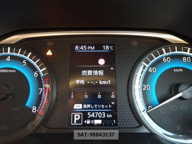Nissan ROOX 2020-06 6614552-4