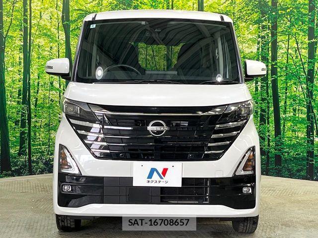 Nissan ROOX 2023-09 6677854-14