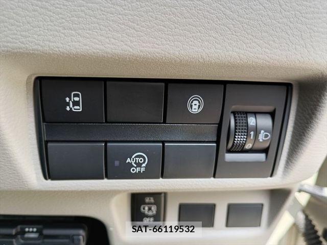 Nissan ROOX 2020-07 6682847-25