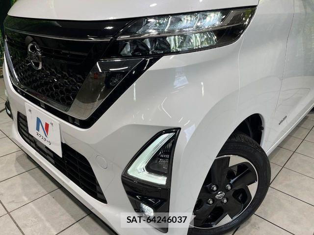 Nissan ROOX 2023-05 6691232-11