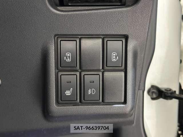 Nissan ROOX 2011-11 6717202-13