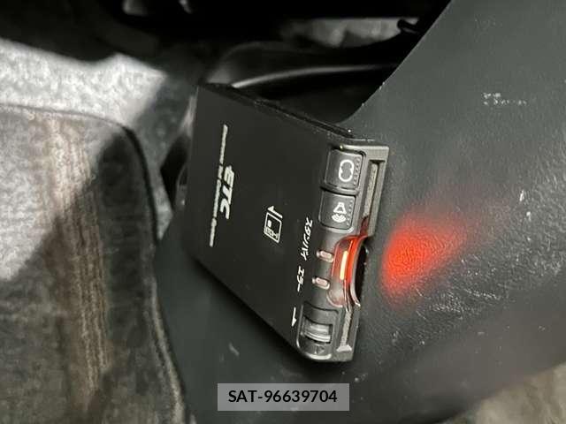 Nissan ROOX 2011-11 6717202-23