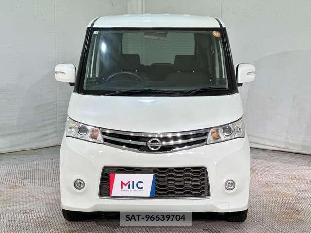 Nissan ROOX 2011-11 6717202-2