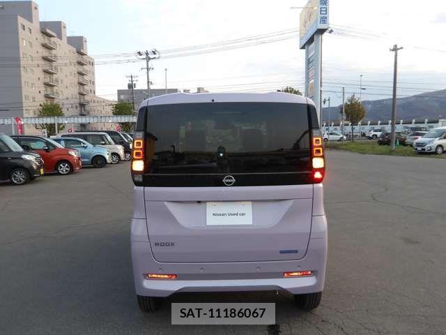 Nissan ROOX 2025-10 6753137-4