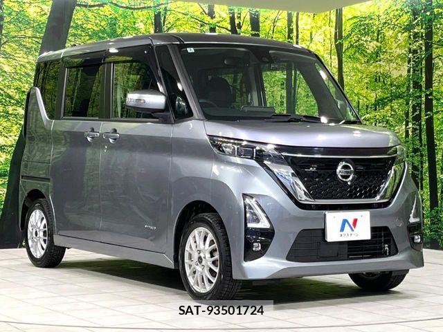 Nissan ROOX 2022-03 6817030-15