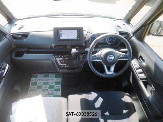 Nissan ROOX 2022-07 6912249-12