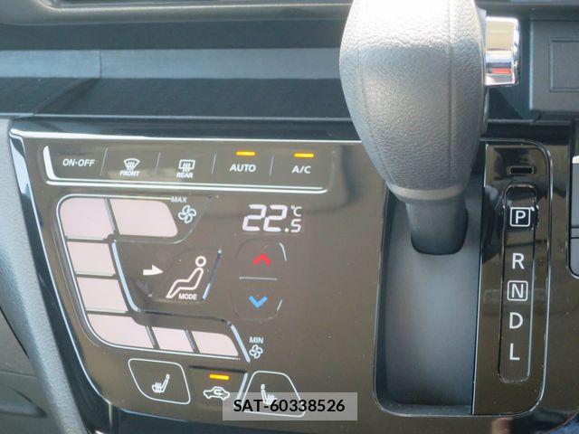 Nissan ROOX 2022-07 6912249-16