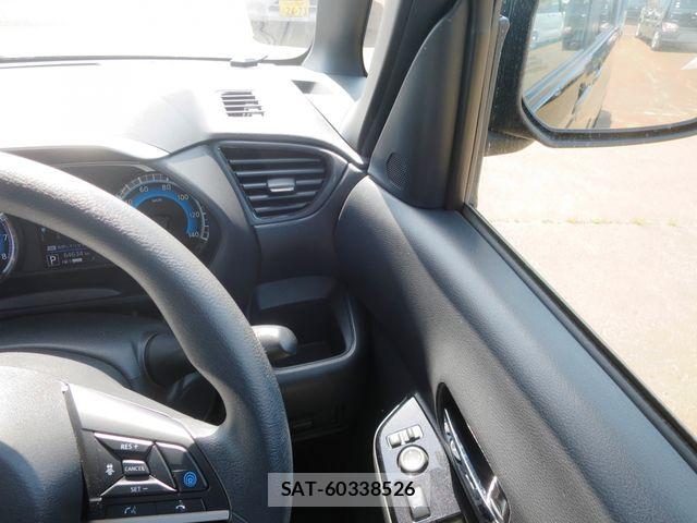 Nissan ROOX 2022-07 6912249-23