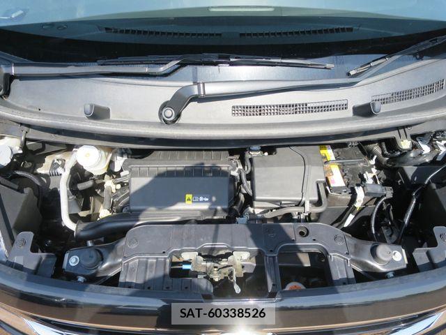 Nissan ROOX 2022-07 6912249-27