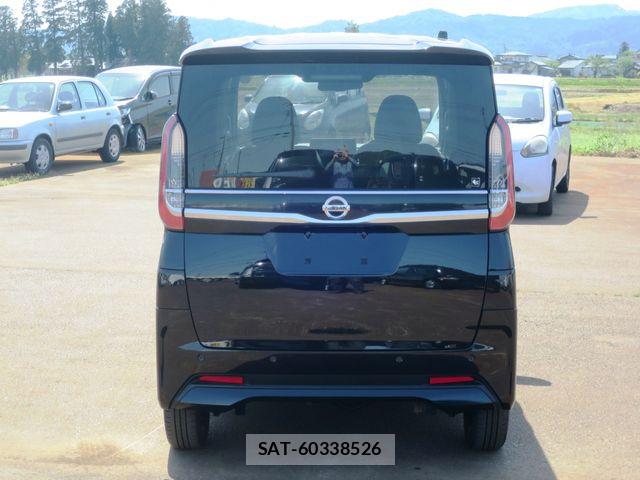 Nissan ROOX 2022-07 6912249-3