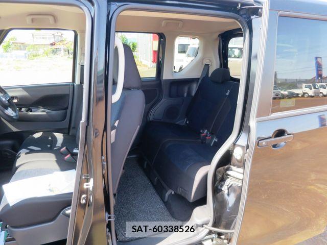 Nissan ROOX 2022-07 6912249-7