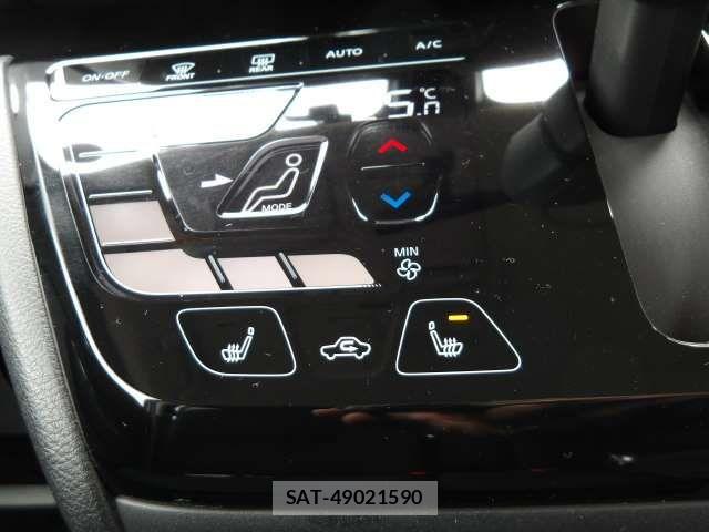 Nissan ROOX 2023-06 6912236-10