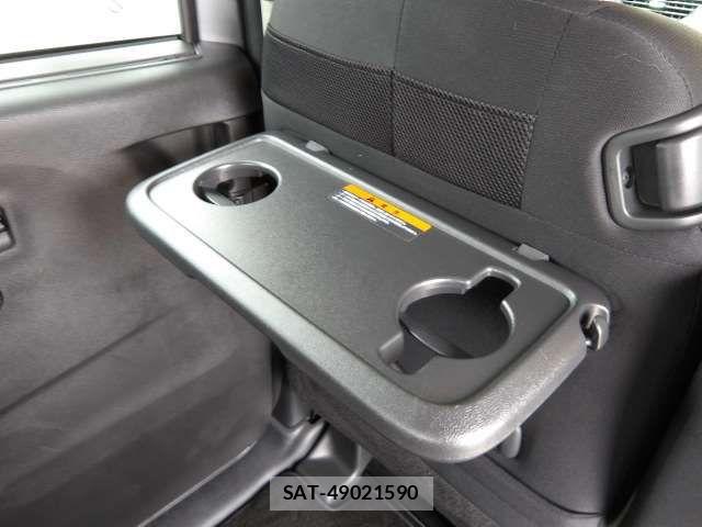 Nissan ROOX 2023-06 6912236-17
