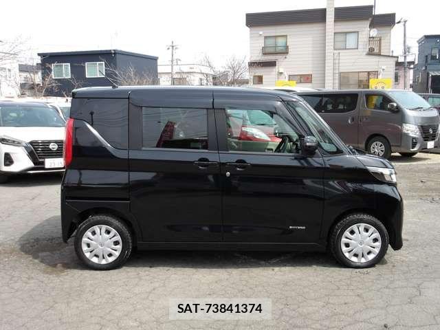 Nissan ROOX 2020-07 6912245-5