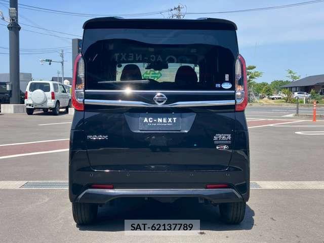 Nissan ROOX 2021-03 6912243-15