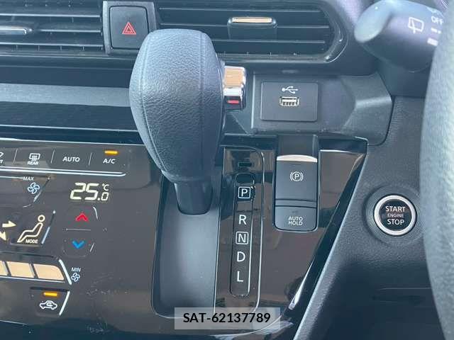 Nissan ROOX 2021-03 6912243-5