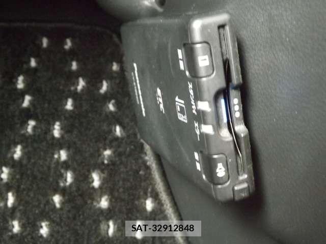 Nissan ROOX 2024-04 6912233-15