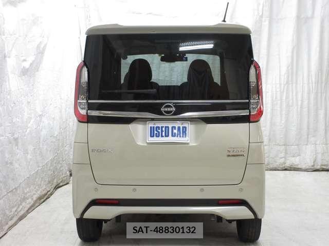 Nissan ROOX 2023-04 6997833-4