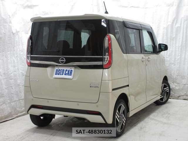 Nissan ROOX 2023-04 6997833-5