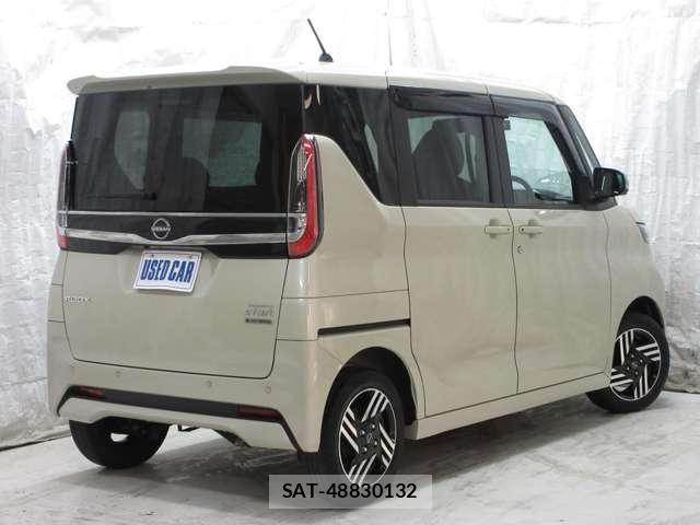 Nissan ROOX 2023-04 6997833-6
