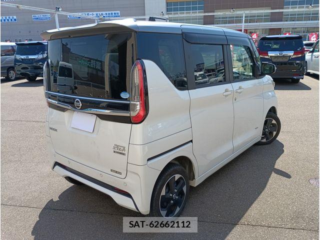 Nissan ROOX 2021-03 6997837-1