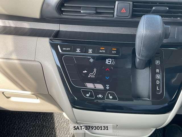 Nissan ROOX 2023-05 7060535-11